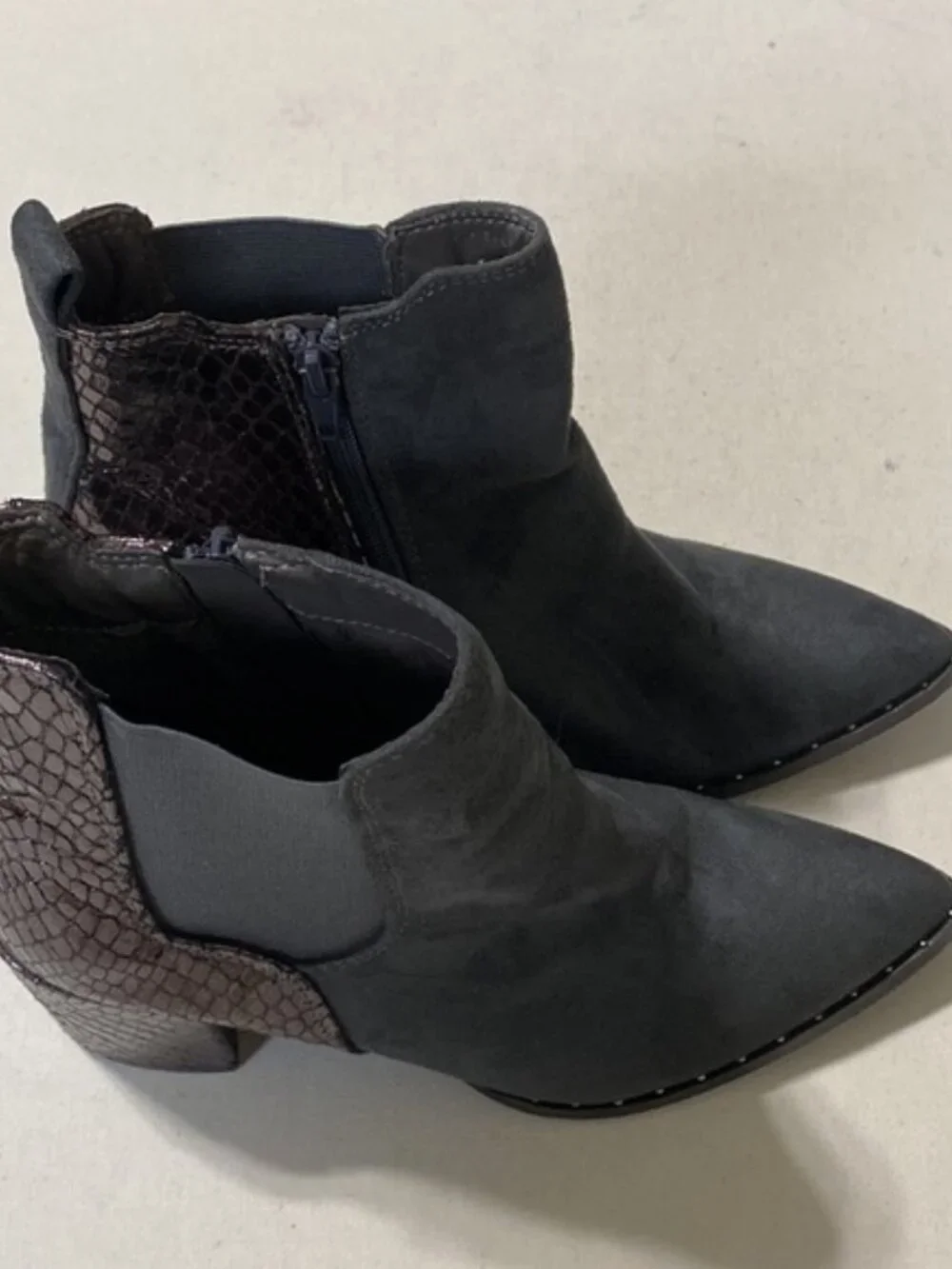 G.C Paris ankle snake print boots women 8 western rodeo festival retro Y2K luxe